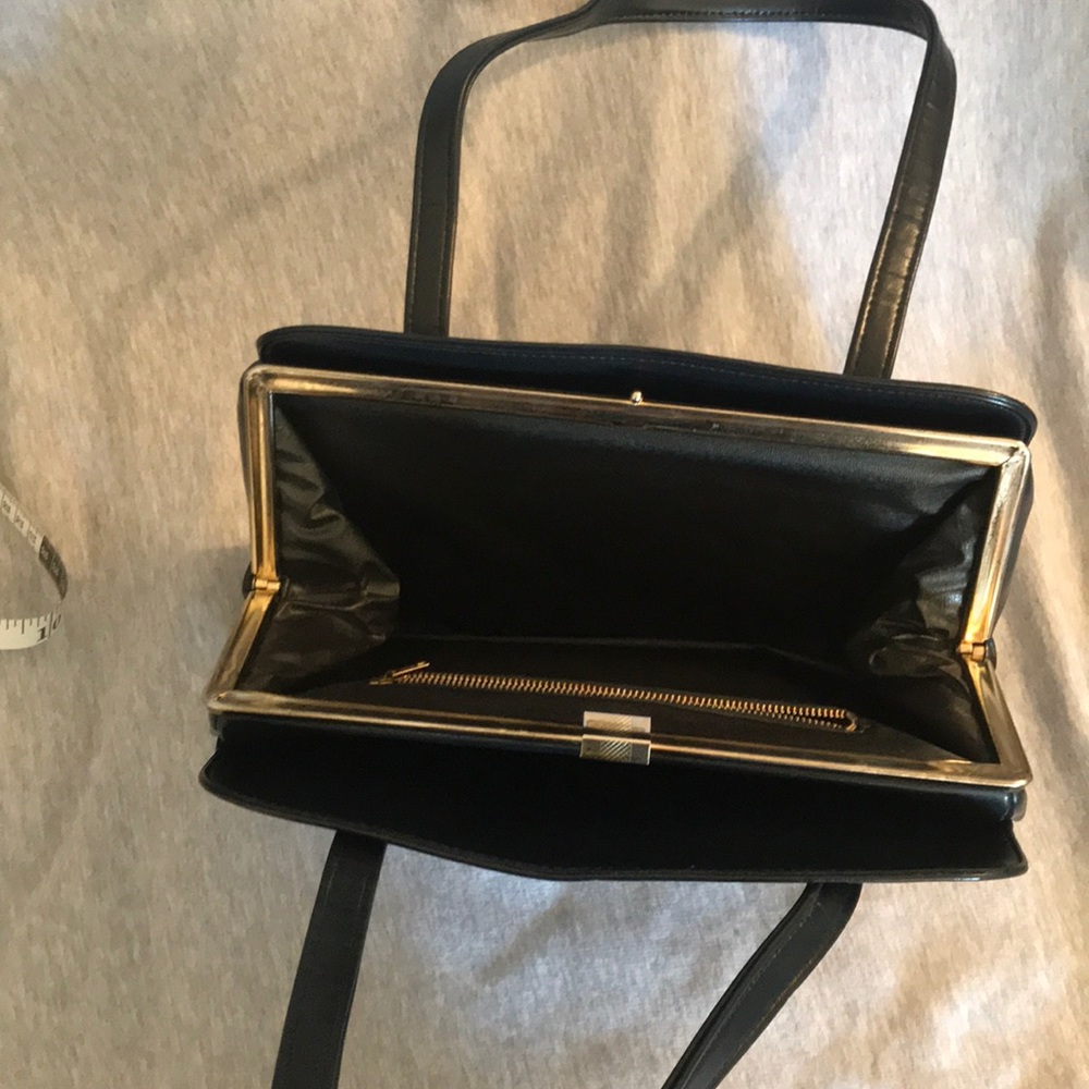 Navy handbag Vintage